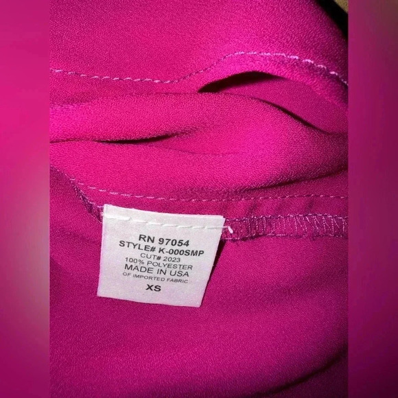 NWT REVOLVE Krisa Pink Tie Front Blouse Women’s Size XS 100% Polyester - Picture 8 of 10